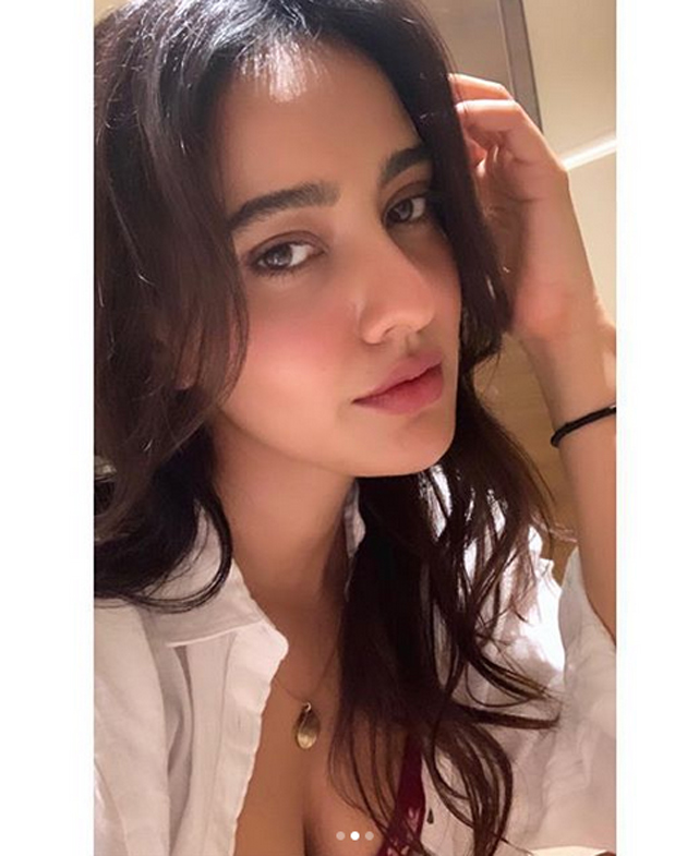 Neha Sharma Instagram Pics